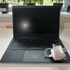 Samsung Galaxy Chromebook Go